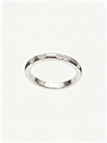 Minimal Moissanite Accent ring