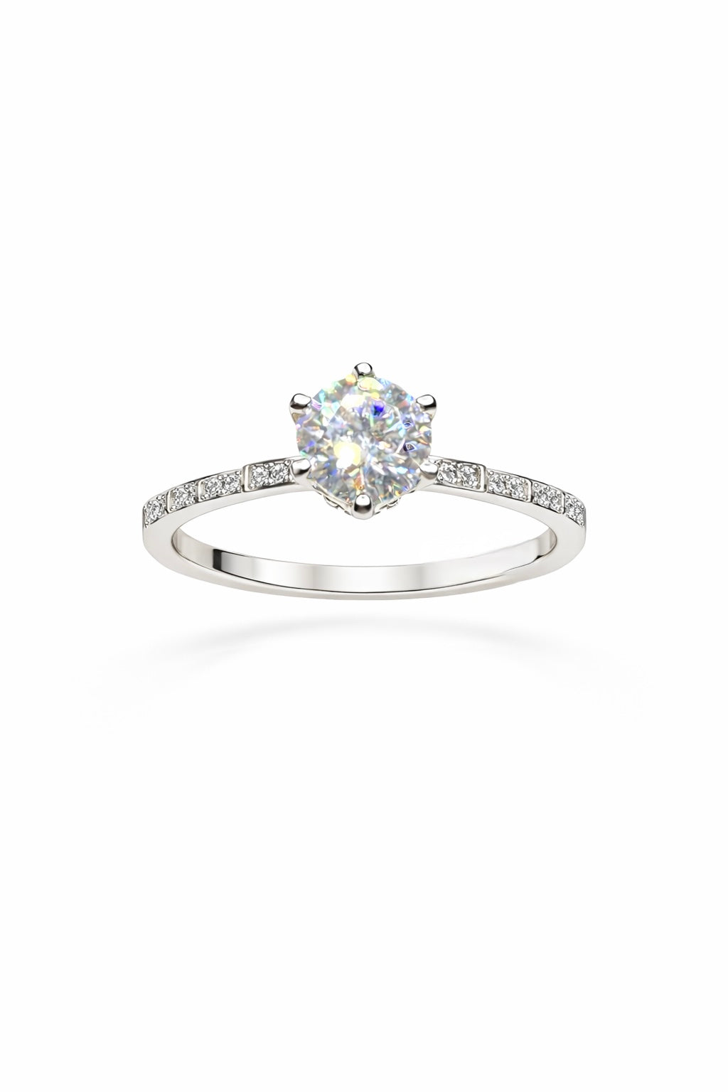 Artik Round-cut Moissanite ring