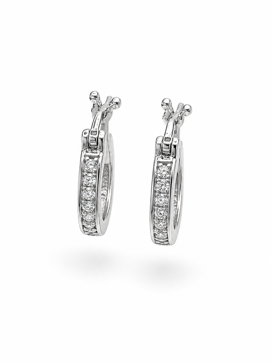Pavé Hoop Earrings – 15mm