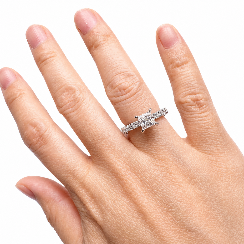 Artik Princess-cut Moissanite ring