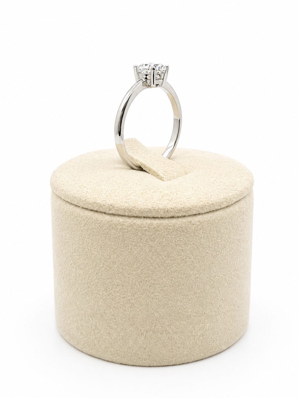 1CT Oval Cut Classic Solitaire ring