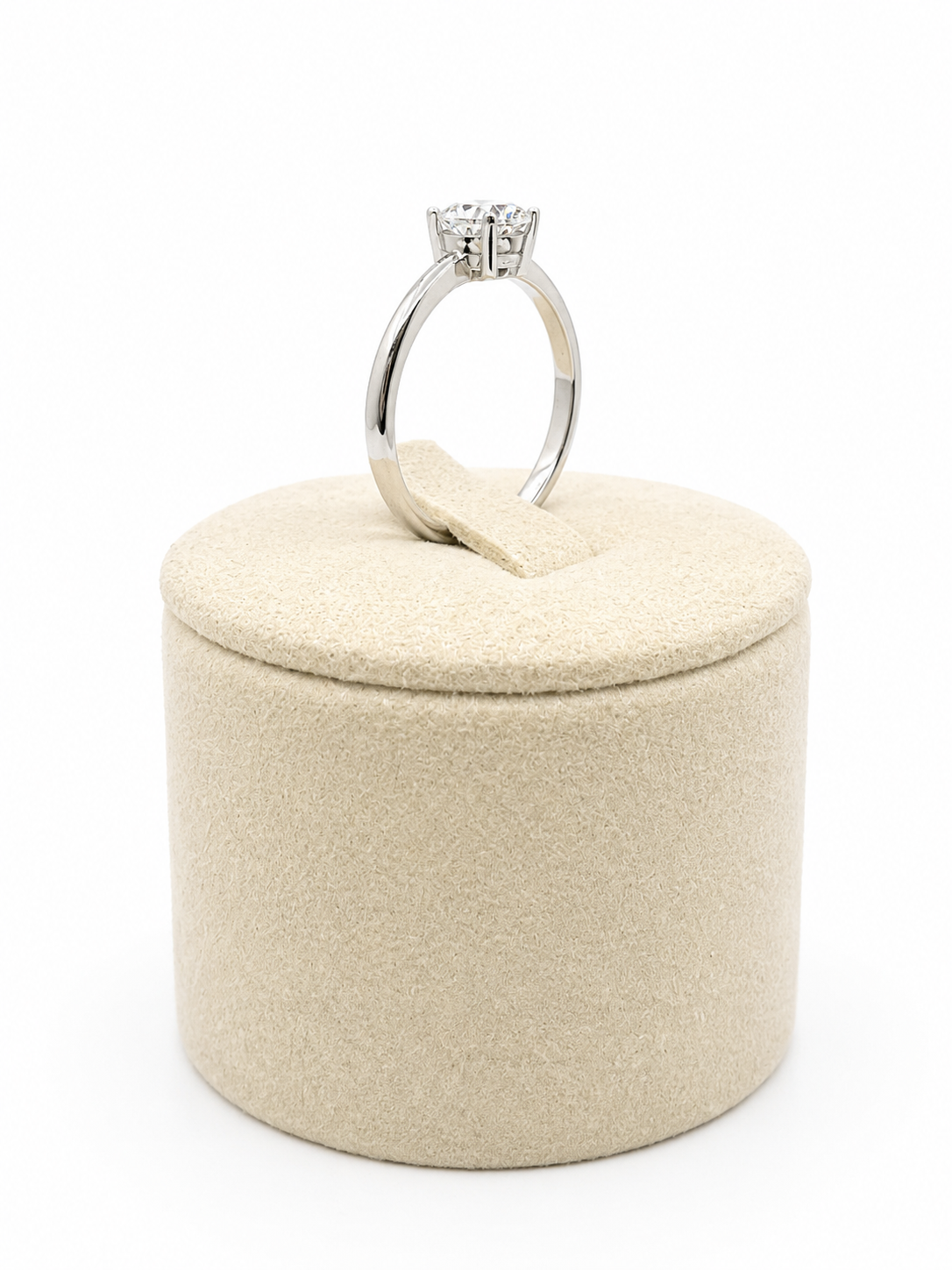 1CT Oval Cut Classic Solitaire ring