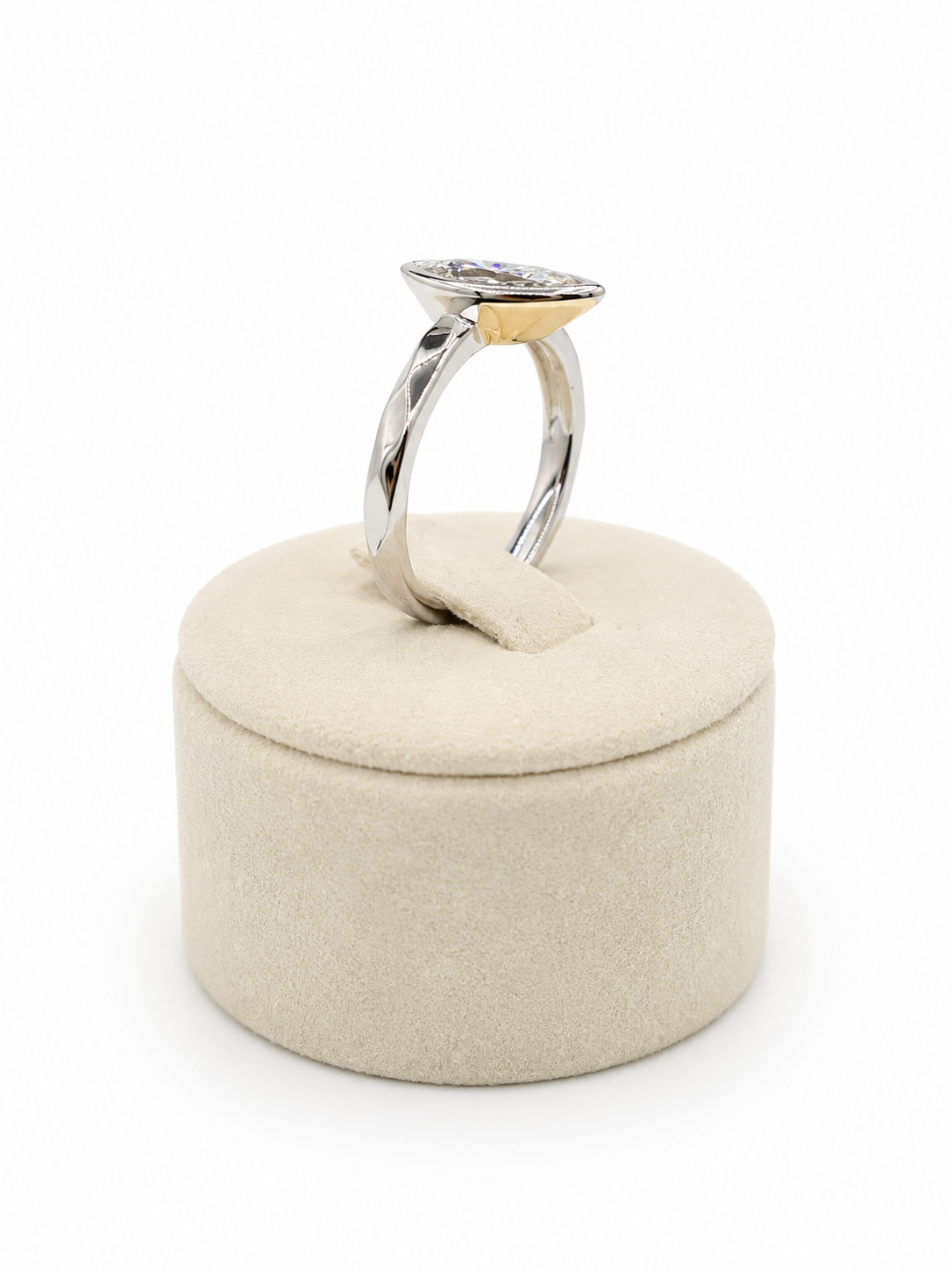 Classic Marquise Cut Moissanite Solitaire ring in S925 sterling silver